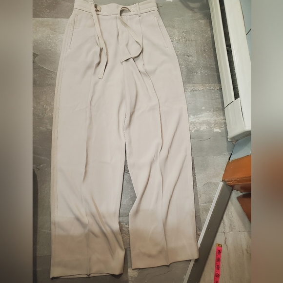 Vince Wide Leg Pull-on High Rise Pants. Creamy Light Tan. Size S. 30" Inseam. - Picture 2 of 14